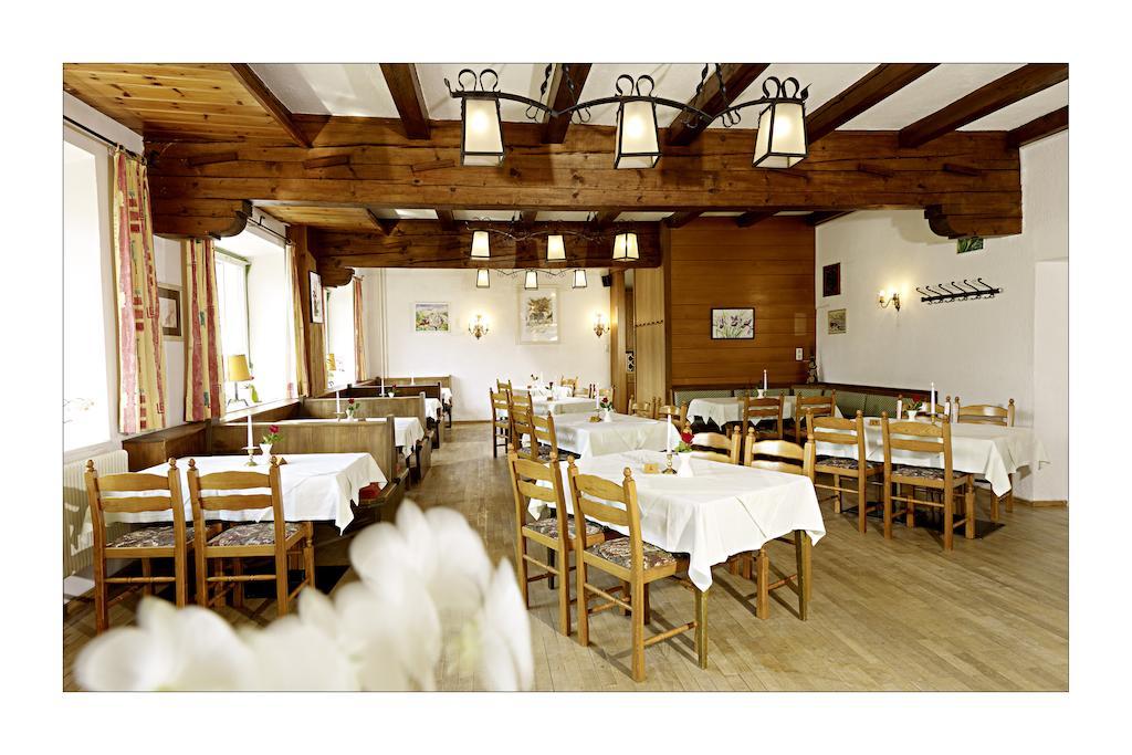 אוץ Alpenhotel מראה חיצוני תמונה