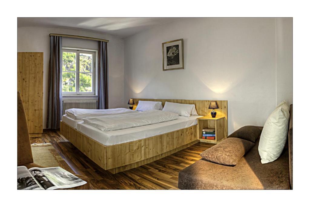 אוץ Alpenhotel חדר תמונה