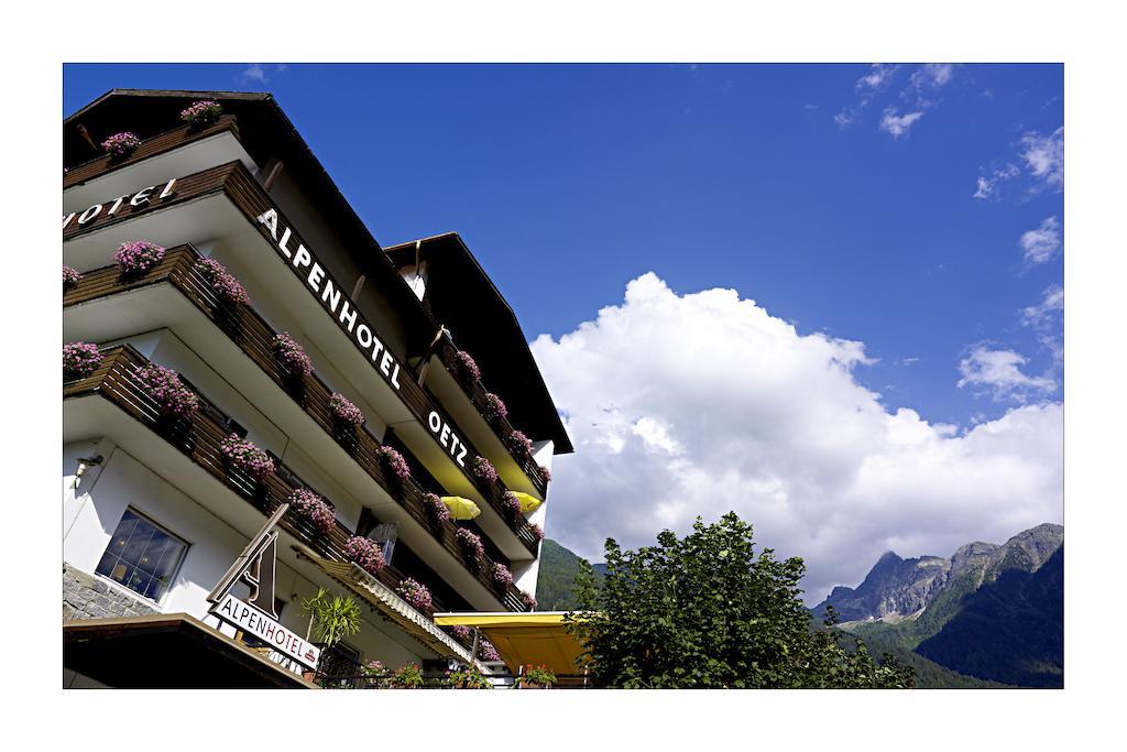אוץ Alpenhotel מראה חיצוני תמונה
